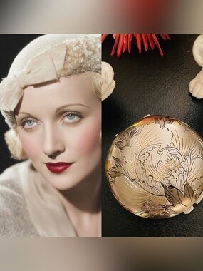♥️ Vintage 40s Peony Japanese Floral Engraved Compact - Sterling Silver.